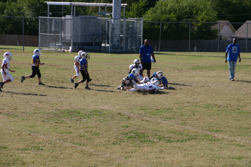 2007/10(October)/Vale-Football-game/800x600_2007-10-20-Vale-Football-18.JPG