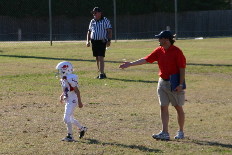 2007-10-20-Vale-Football-64-returning-kickoff.jpg