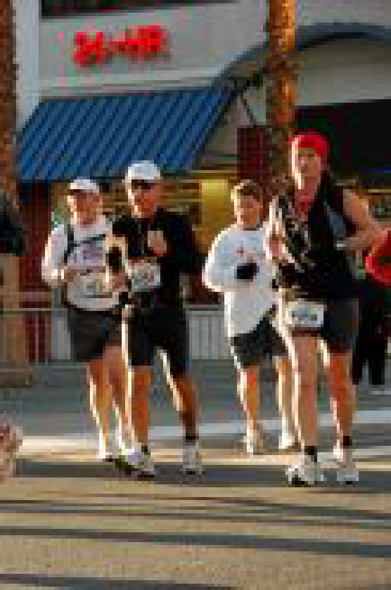 2007-Las-Vegas-Marathon-Suzi-12.jpg