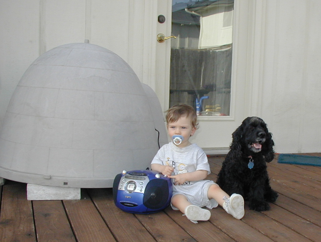 2007/11(November)/Scout-Remembered/1024x768_2002-03-30-Easter-11-Dax-Scout.JPG