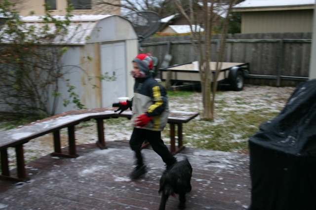 2007/11(November)/Scout-Remembered/640x480_2007-01-15-Ice-Storm-Austin-1-Chance-Scout.JPG