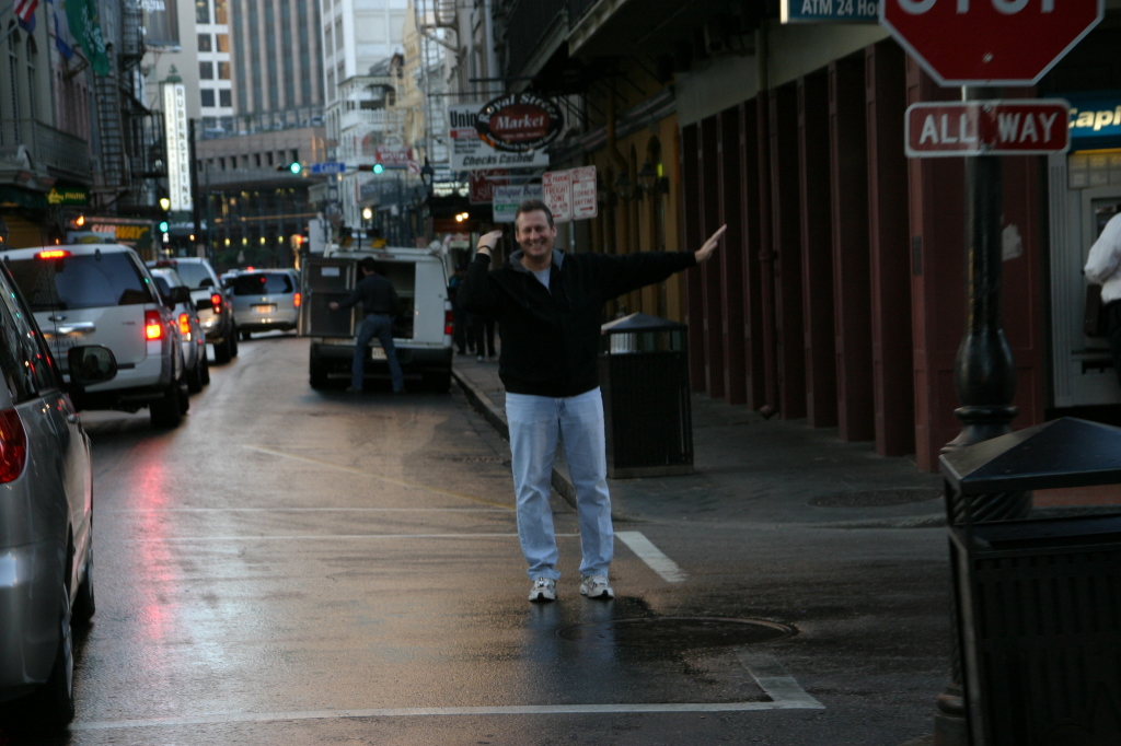 2007/11(November)/VA-ITOC-New-Orleans/Crazy-Johnnies/1024x768_2007-11-28-VA-ITOC-Habitat-for-Humanity-03-Steve.JPG