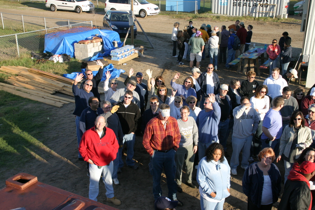 2007/11(November)/VA-ITOC-New-Orleans/Habitat-for-Humanity/1024x768_2007-11-28-VA-ITOC-Habitat-for-Humanity-19-Region1.JPG