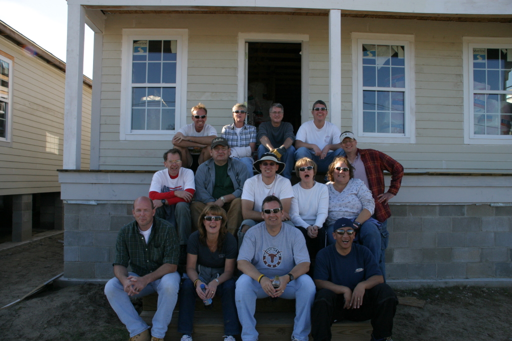 2007/11(November)/VA-ITOC-New-Orleans/Habitat-for-Humanity/1024x768_2007-11-28-VA-ITOC-Habitat-for-Humanity-80-Region1.JPG