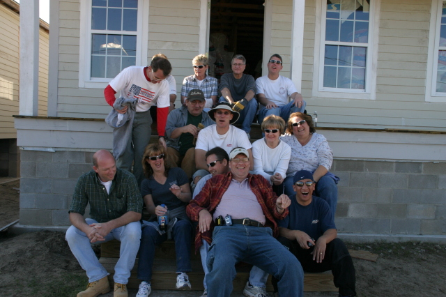 2007/11(November)/VA-ITOC-New-Orleans/Habitat-for-Humanity/640x480_2007-11-28-VA-ITOC-Habitat-for-Humanity-79-Region1.JPG