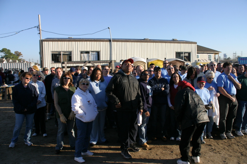 2007/11(November)/VA-ITOC-New-Orleans/Habitat-for-Humanity/800x600_2007-11-28-VA-ITOC-Habitat-for-Humanity-22.JPG