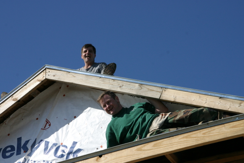 2007/11(November)/VA-ITOC-New-Orleans/Habitat-for-Humanity/800x600_2007-11-28-VA-ITOC-Habitat-for-Humanity-55-George-Charles.JPG