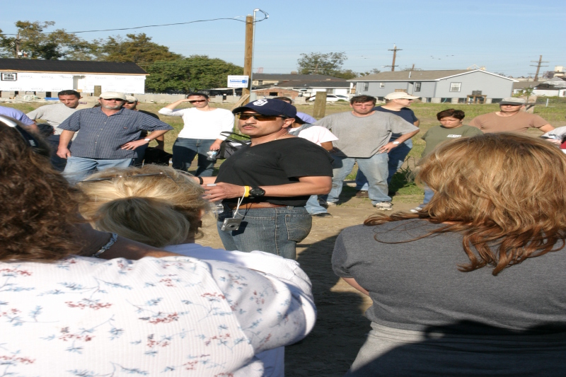 2007/11(November)/VA-ITOC-New-Orleans/Habitat-for-Humanity/800x600_2007-11-28-VA-ITOC-Habitat-for-Humanity-83-Arnie.JPG