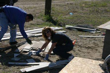 2007-11-28-VA-ITOC-Habitat-for-Humanity-53-Barbie.JPG