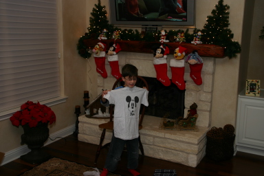 2007-12-24-Christmas-Eve-28-Dax.JPG