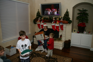 2007-12-24-Christmas-Eve-50-Dax-Janeen-Ian.JPG
