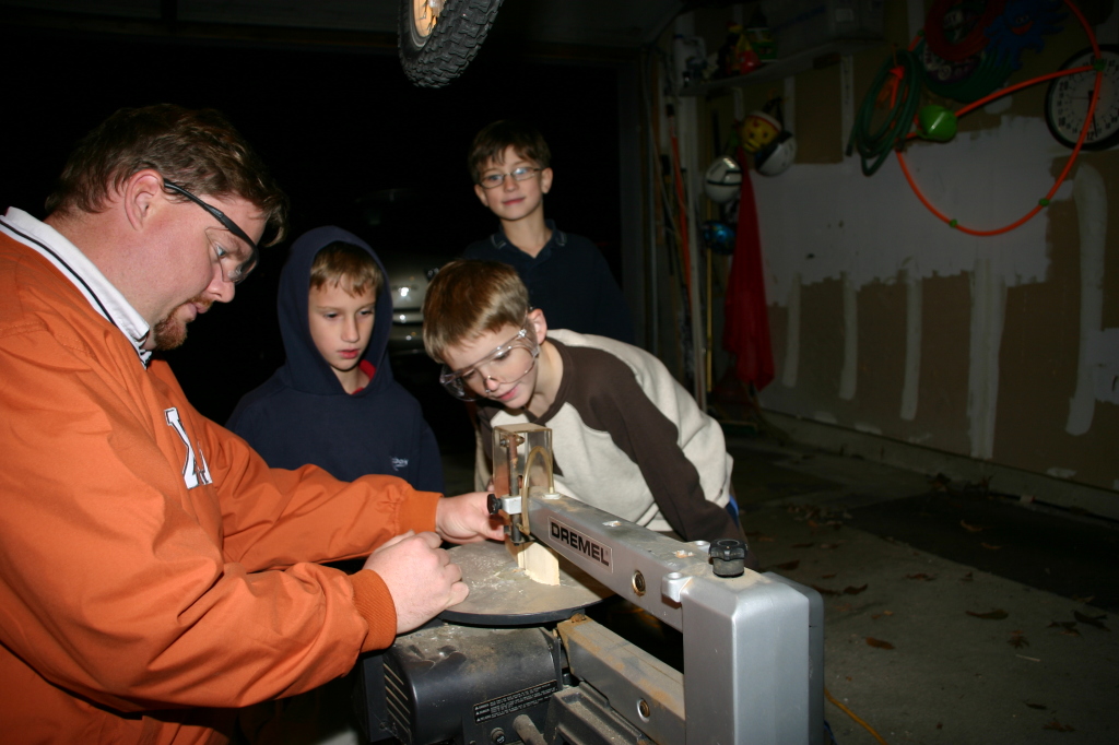 2007-12-10-Cub-Meeting-Pinewood-derby-2-Chris-Andrew-Chance-Dax.JPG