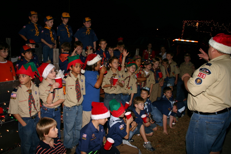2007-12-08-Pflugerville-Parade-Pack-409-12.JPG