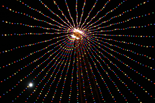 2007/12(December)/Trail-of-Lights/640x480_2007-12-21-Trail-of-Lights-16.JPG