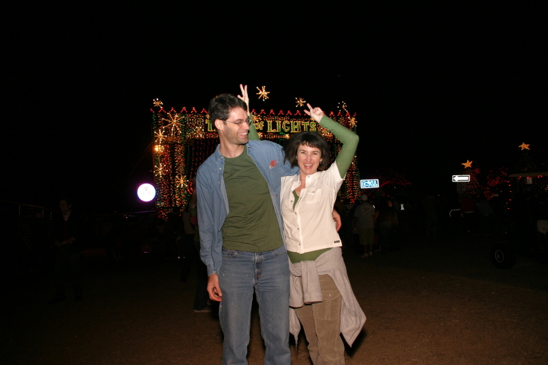 2007-12-21-Trail-of-Lights-24-Chris-Vanessa.JPG