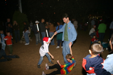 2007-12-21-Trail-of-Lights-14-Dax-Chance-Chris.JPG