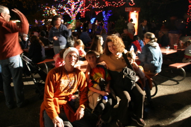 2007-12-21-Trail-of-Lights-30-Travis-Chance-Suzi-Dax.JPG