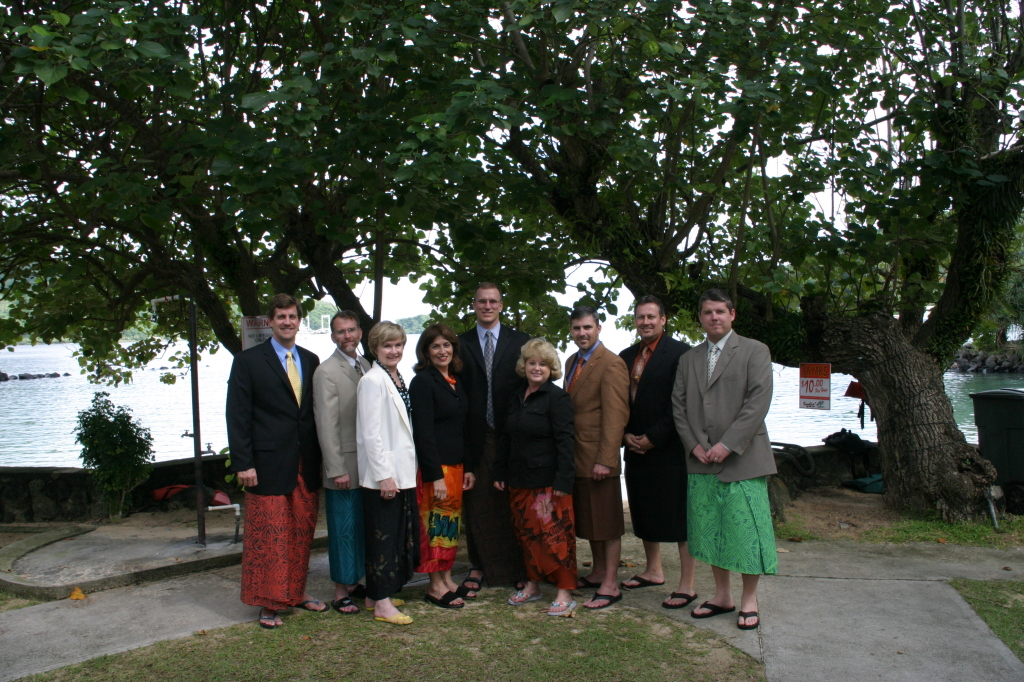 2008/01(January)/Hawaii/Best-of/1024x768_2008-01-16-American-Samoa-LavaLava-08-Rick-Rob-Juanita-Lydia-Travis-Belinda-Jason-Bill-Steve-GOOD.JPG