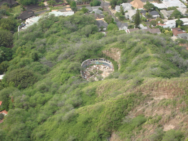 2008-01-04-Hawaii-41-Diamond-Head-Crater.JPG