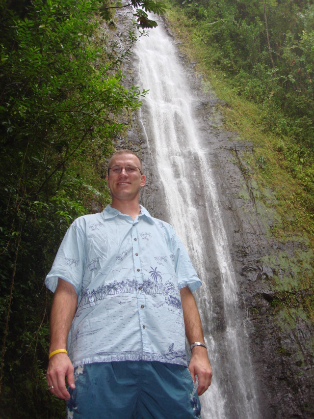 2008/01(January)/Hawaii/Jan05/1-Manoa-Falls/640x480_2008-01-05-Hawaii-Manoa-Falls-13-Travis.JPG