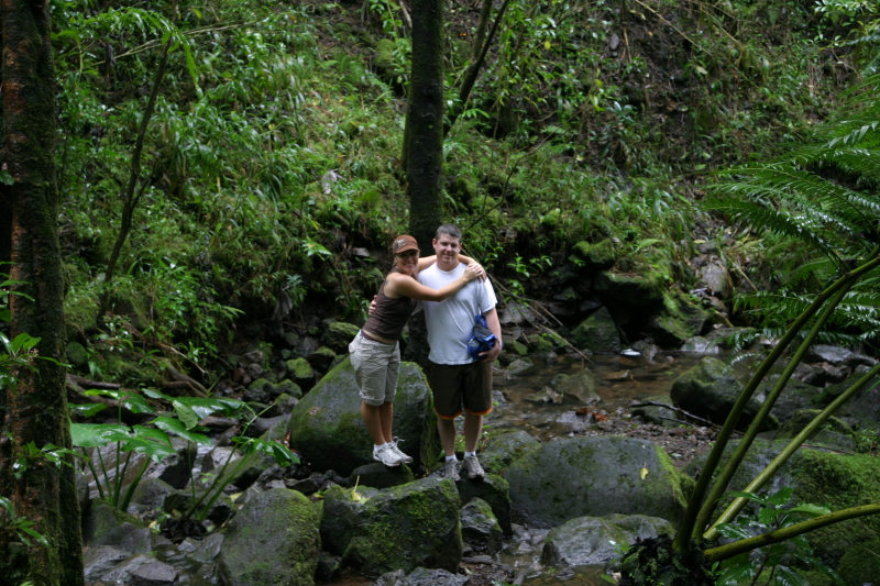 2008/01(January)/Hawaii/Jan05/1-Manoa-Falls/800x600_2008-01-05-Hawaii-Manoa-Falls-49-Livia-Bill.JPG