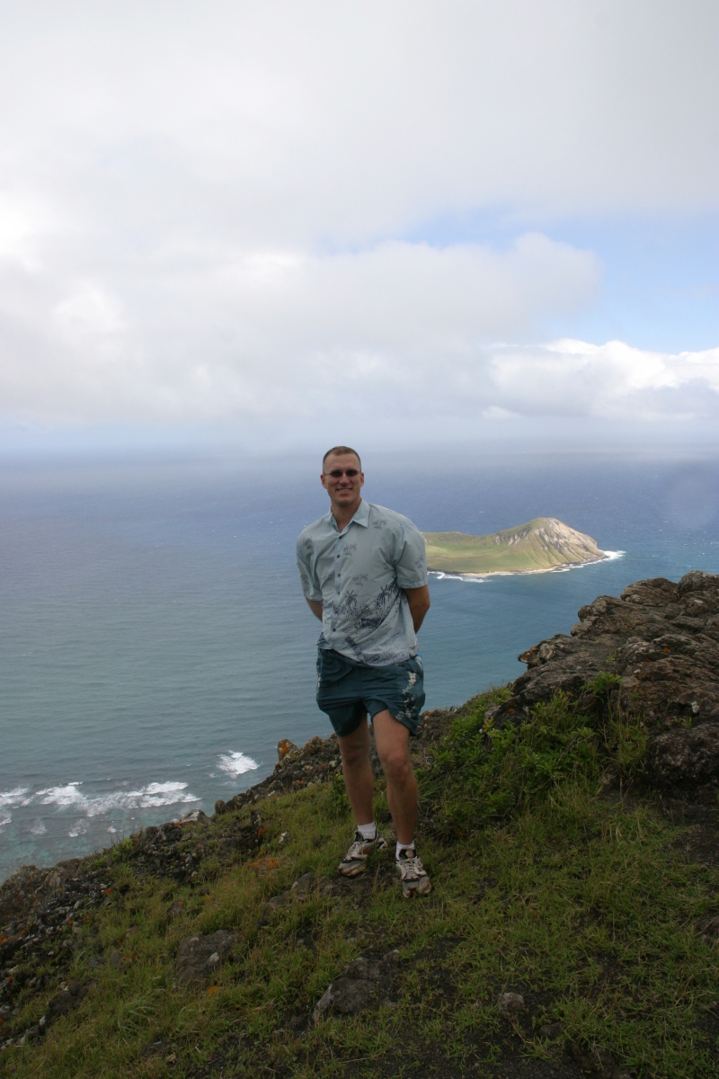 2008/01(January)/Hawaii/Jan05/2-Boys-ranch-hike/800x600_2008-01-05-Hawaii-Boys-Ranch-10-Travis.JPG