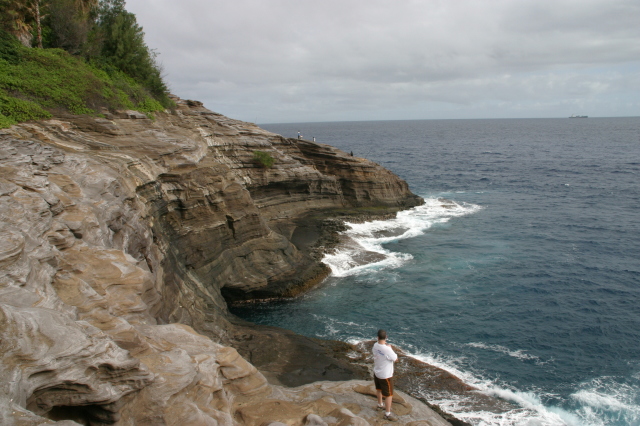 2008-01-05-Hawaii-Lava-Tube-29-Bill.JPG