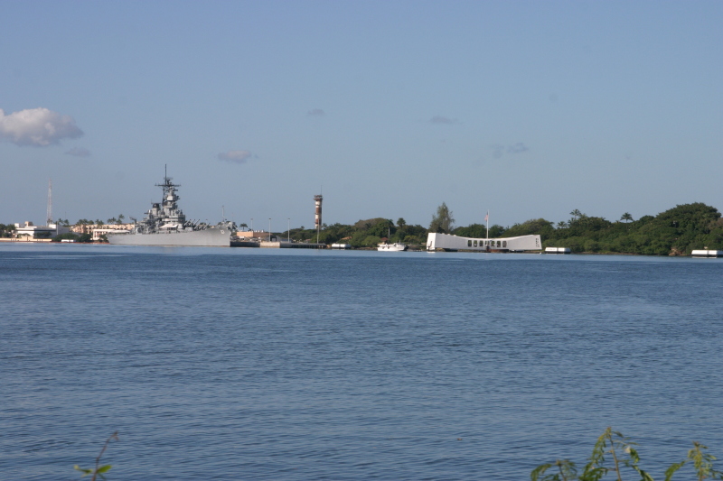 2008-01-06-Hawaii-Pearl-Harbor-05-USS-Arizona.JPG