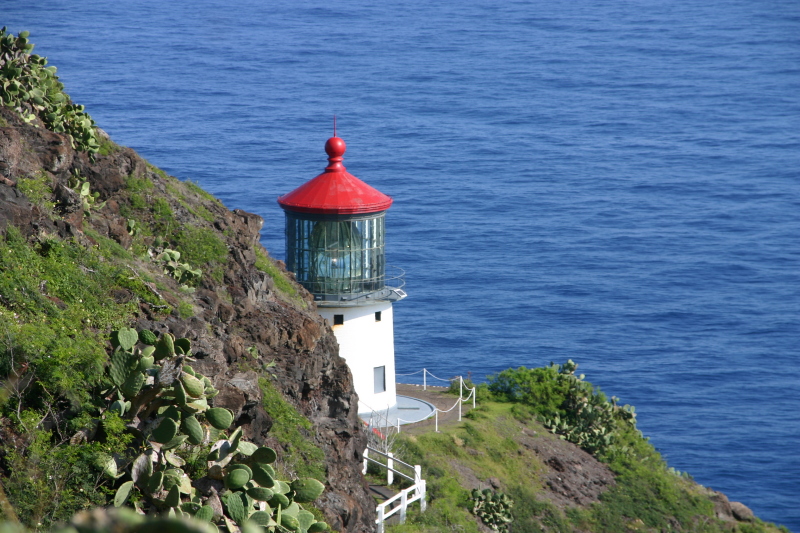 2008/01(January)/Hawaii/Jan07/Livias-Day-Out/800x600_2008-01-07-Hawaii-10-Livia-day-out-Lighthouse.JPG