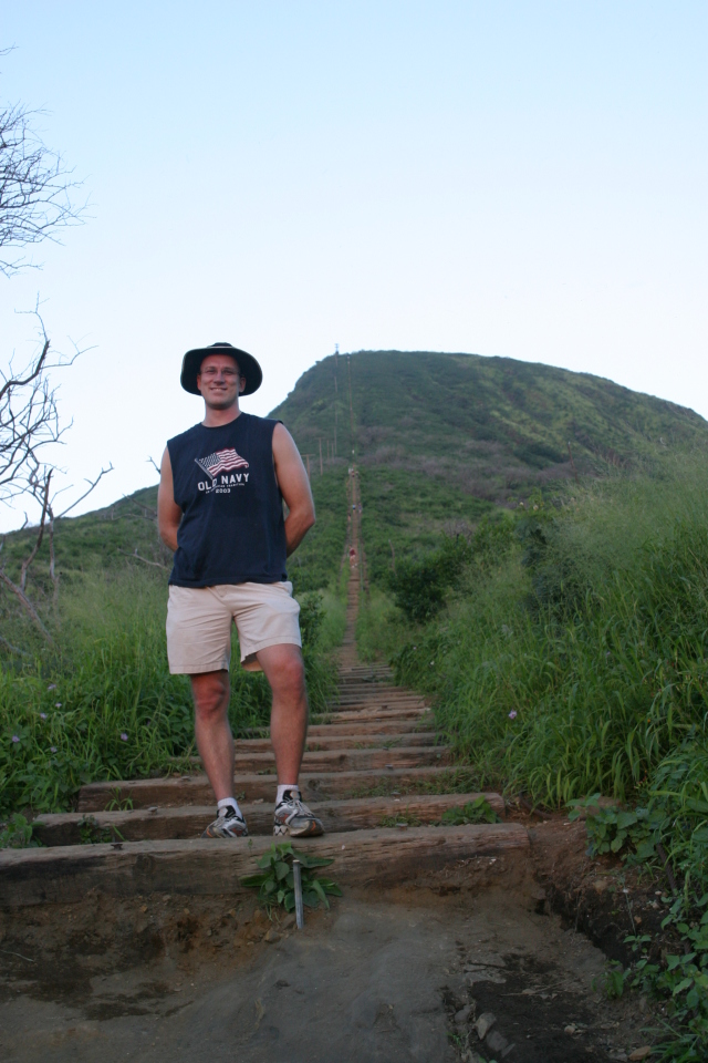 2008-01-09-Hawaii-KoKo-Crater-43-Travis.JPG