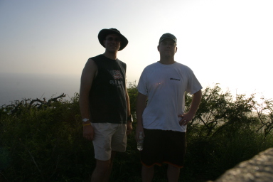 2008-01-09-Hawaii-KoKo-Crater-13-Travs-Bill.JPG