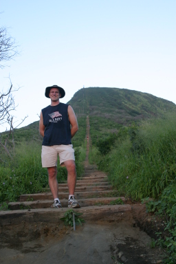 2008-01-09-Hawaii-KoKo-Crater-43-Travis.JPG