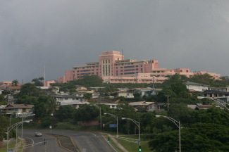 2008-01-10-Hawaii-05-Tripler.JPG