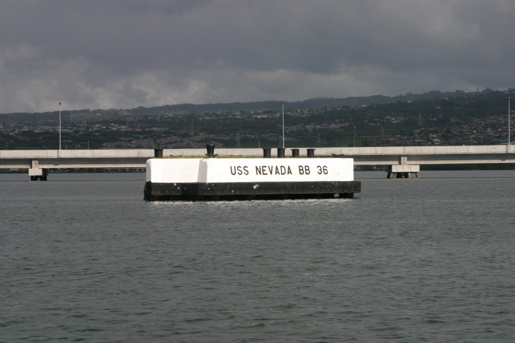 2008/01(January)/Hawaii/Jan11/1-Pearl-Harbor/1024x768_2008-01-11-Hawaii-Pearl-Harbor-25.JPG