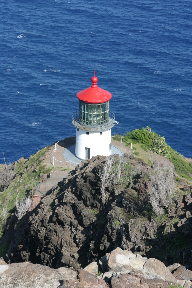 2008-01-11-Hawaii-Lighthouse-Road-15.JPG
