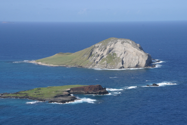 2008/01(January)/Hawaii/Jan11/2-LightHouse-Road/640x480_2008-01-11-Hawaii-Lighthouse-Road-32-GOOD.JPG