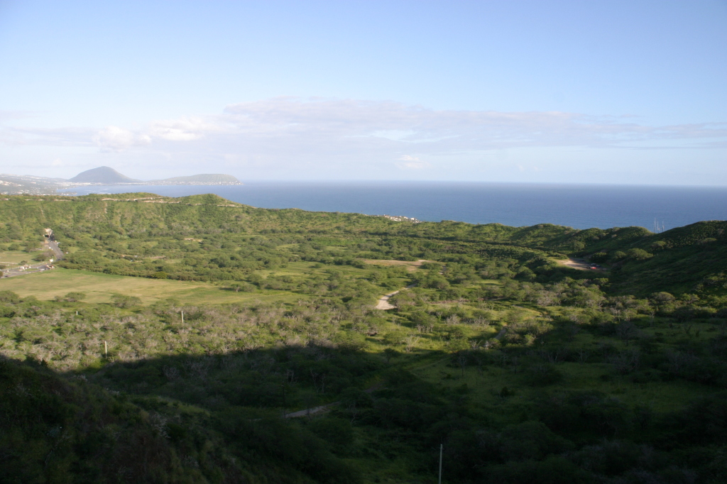 2008/01(January)/Hawaii/Jan11/3-Diamond-Head-Crater/1024x768_2008-01-11-Hawaii-Diamond-Head-Crater-02.JPG