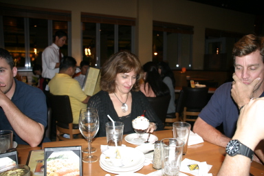 2008-01-11-Hawaii-Dinner-2-Lydia.JPG