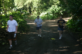 2008-01-12-Hawaii-Manoa-Trail-03-Bill-Steve-Rob.JPG