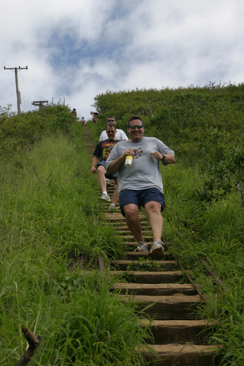 2008-01-12-Hawaii-KoKo-Crater-24-Steve-Rob-Bill-GOOD.JPG
