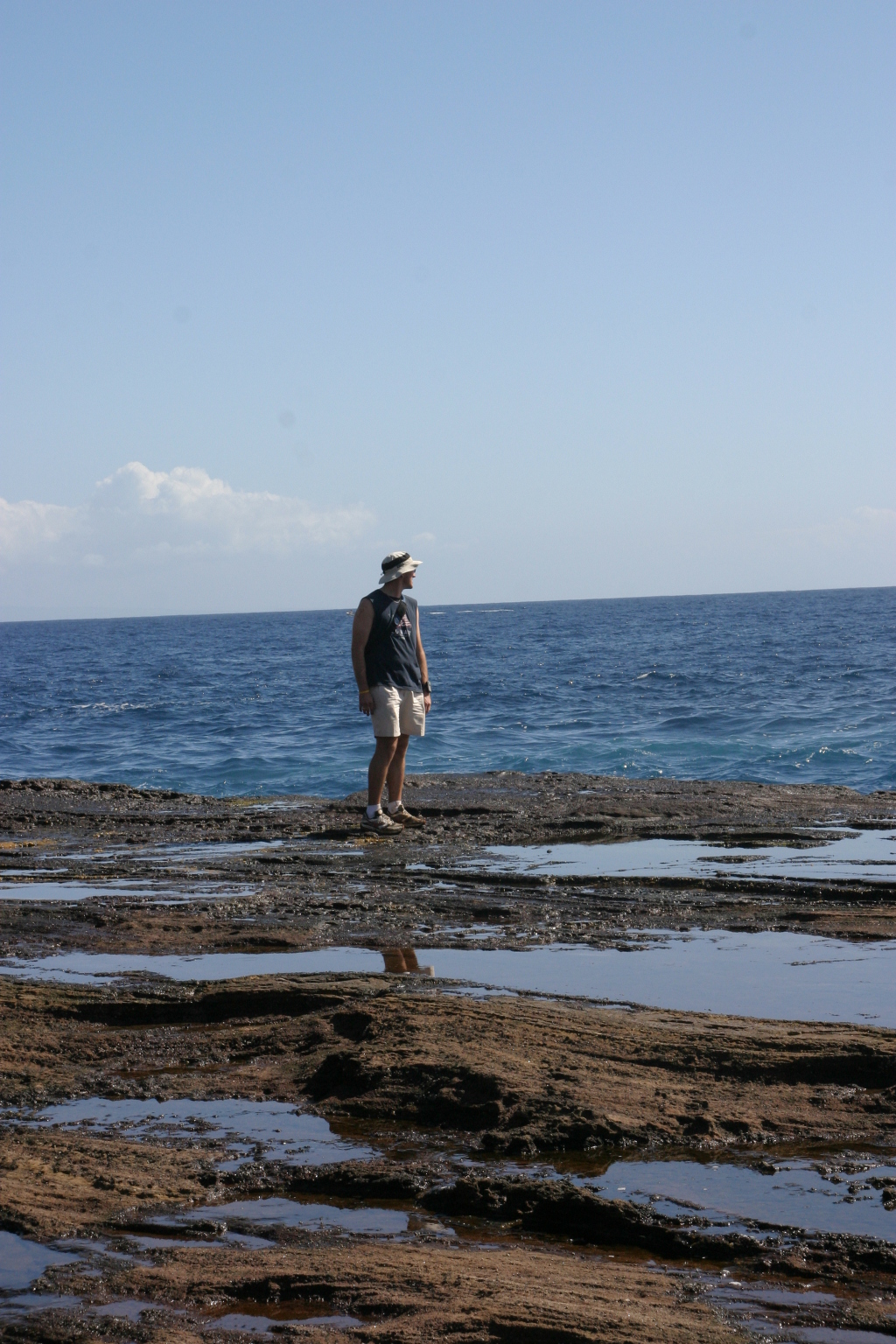 2008-01-12-Hawaii-Lava-Tube-13-Travis.JPG