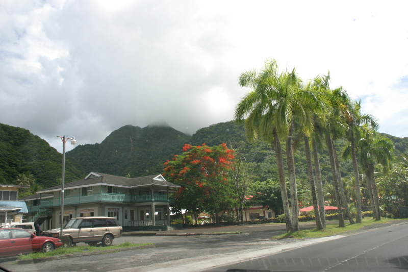 2008/01(January)/Hawaii/Jan16-American-Samoa/Driving/800x600_2008-01-16-American-Samoa-18-Island.JPG