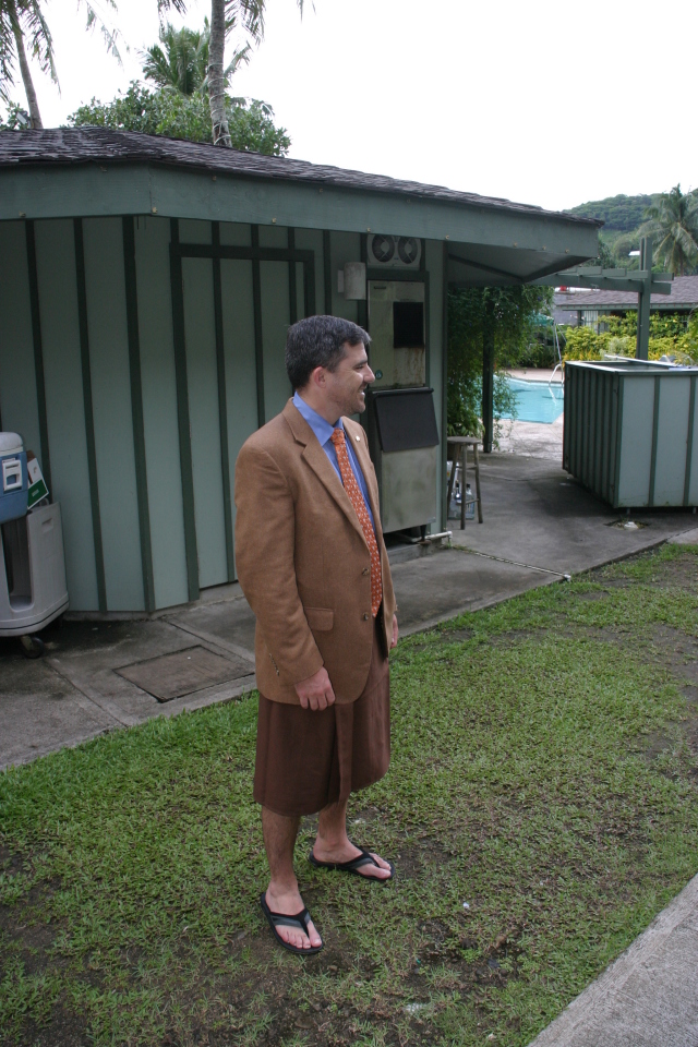 2008/01(January)/Hawaii/Jan16-American-Samoa/LavaLava/640x480_2008-01-16-American-Samoa-LavaLava-04-Jason.JPG