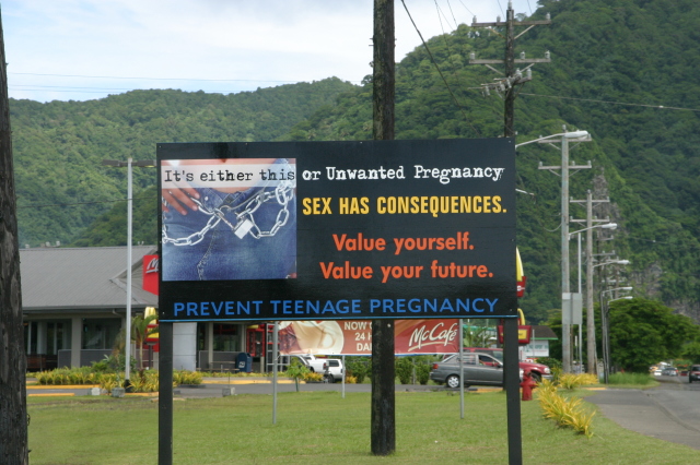 2008/01(January)/Hawaii/Jan16-American-Samoa/Signs/2008-01-16-American-Samoa-Signs-01.JPG