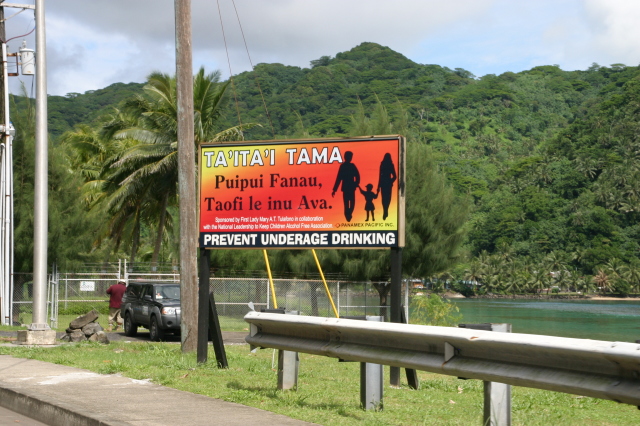 2008/01(January)/Hawaii/Jan16-American-Samoa/Signs/640x480_2008-01-16-American-Samoa-Signs-16.JPG