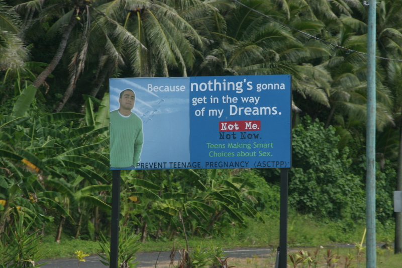 2008/01(January)/Hawaii/Jan16-American-Samoa/Signs/800x600_2008-01-16-American-Samoa-Signs-12.JPG