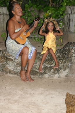 2008-01-16-Tisas-Barefoot-Bar-54-Ukelele-granddaughters-dancing.JPG