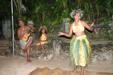 2008-01-16-Tisas-Barefoot-Bar-57-Ukelele-granddaughters-dancing.JPG