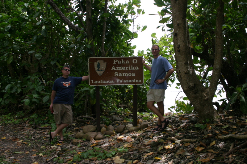 2008/01(January)/Hawaii/Jan17-American-Samoa/800x600_2008-01-17-American-Samoa-21-Bill-Travis.JPG