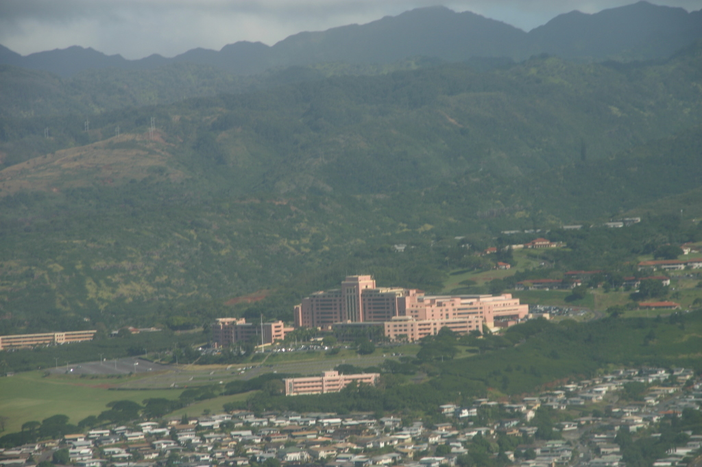 2008-01-19-Hawaii-Juanita-Cesna-015-Tripler.JPG